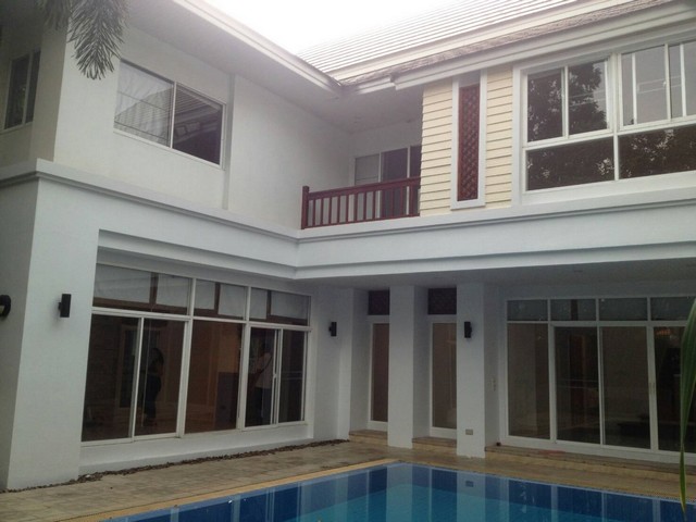NS236 บ้านเดี่ยวให้เช่าย่านสุขุมวิท