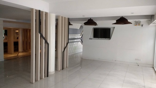  Restaurant for rent sukhumvit 55 images 9