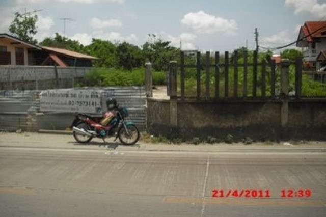 NSP0113 เช่าที่ดินเปล่า สุขุมวิท  เนื้อที่  598 ตารางวา รูปที่ 1