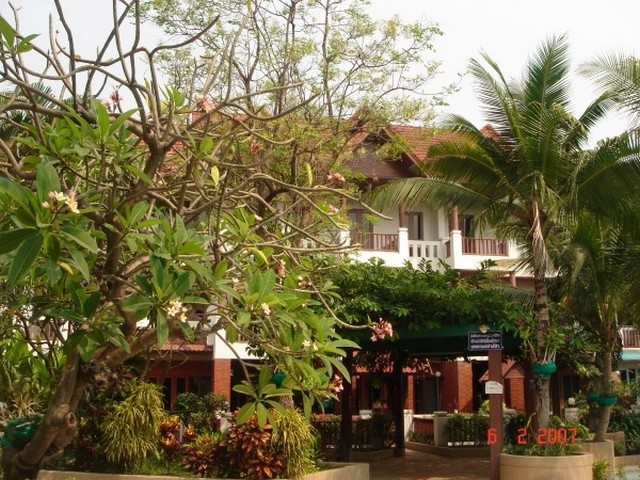 NRH490 ทาวน์ฮาส์ในโครงการให้เช่า ย่านสุขุมวิท รูปที่ 0