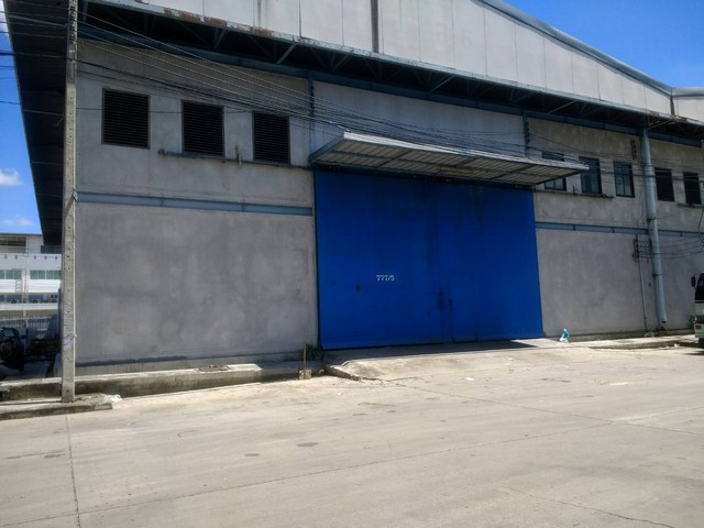    โกดัง โรงงาน บางพลี บางตำหรุ ให้เช่า 729 ตรม