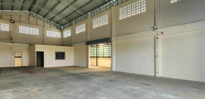 โกดังให้เช้าไฟ3 เฟส 300 ตรม คลองข่อ ปากกเร็ด นนทบุรี รูปที่ 1