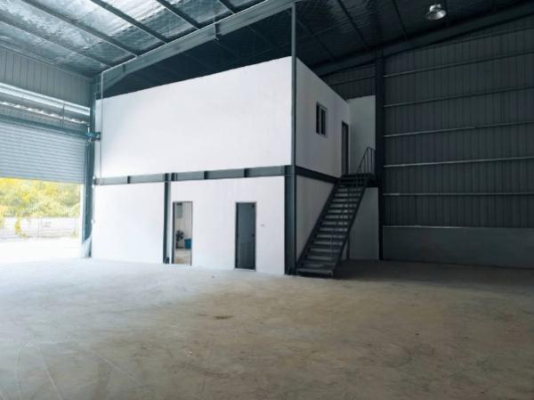                   ให้เช่าโกดัง คลองหลอง เอราวัน 537 ตรม ใกล้ตลาดไท ตลาดไอยรา ปทุมธานี รูปที่ 2