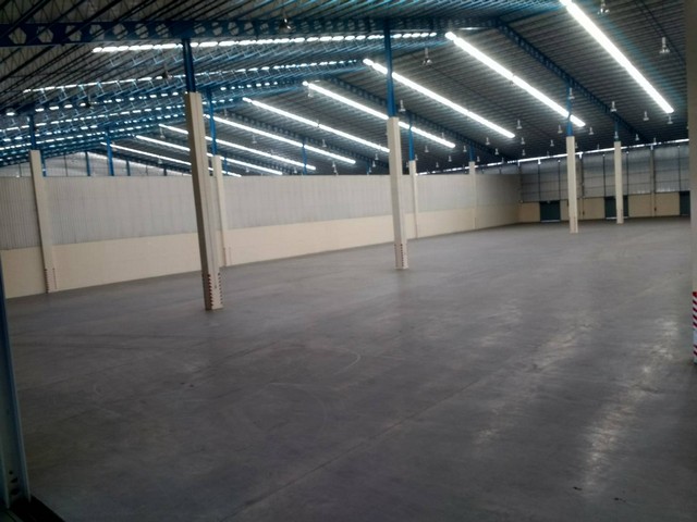    โรงงาน โกดังให้เช่าบางนา 18000 ตรม.  