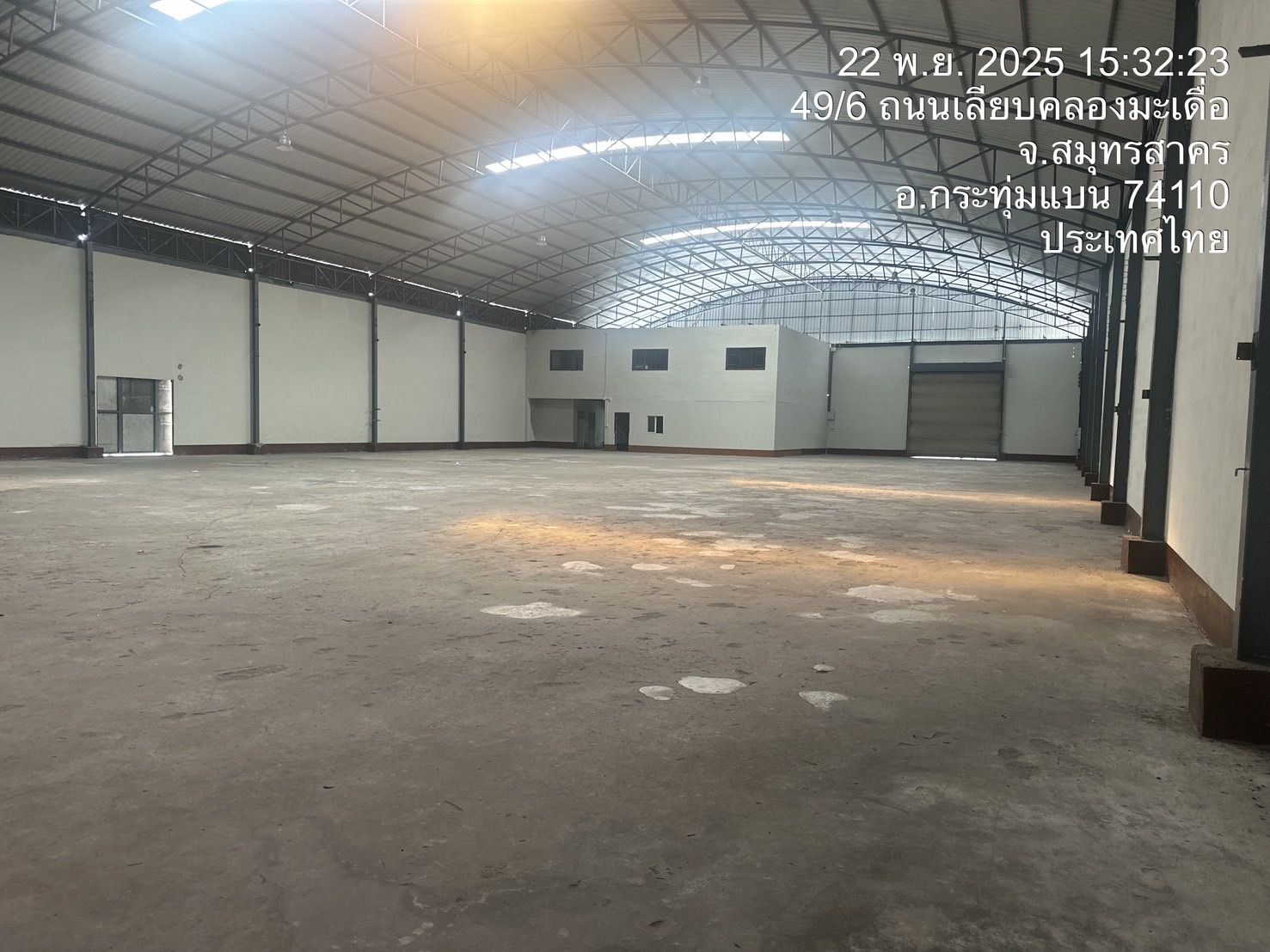 โรงงานให้เช่าสีม่วง 1,500 ตรม ไฟ250 kva คลองมะเดื่อ กระทุ่มแบน สมุทรสาคร