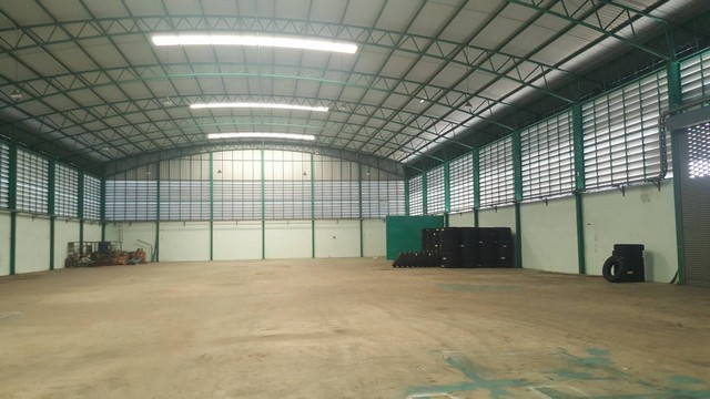      โรงงานให้เช่า 300ตรม.พุทธมณฑลสาย4 