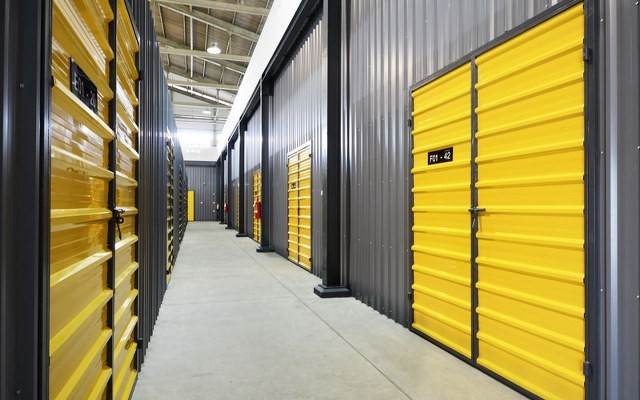 Rent warehouses and storage Small located Lamlukka, Pathum Thani. images 0