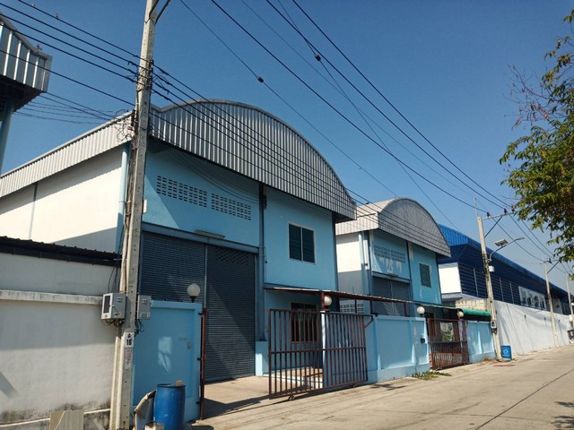 โรงงานเช่า