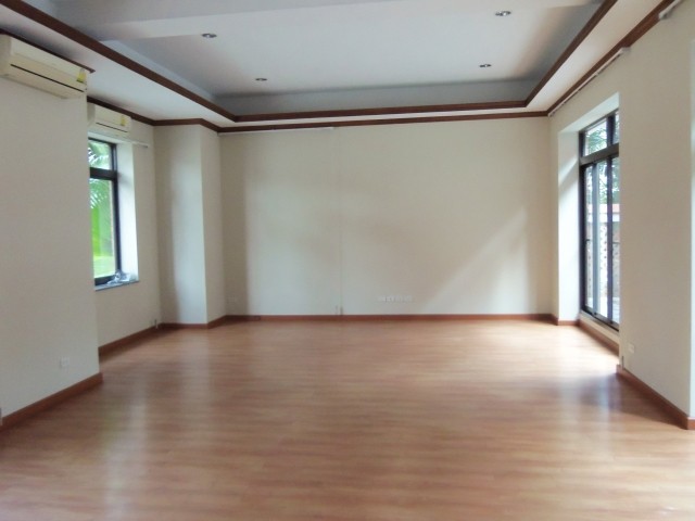บ้านให้เช่า สุขุมวิท 49  ในทองหล่อ รูปที่ 3