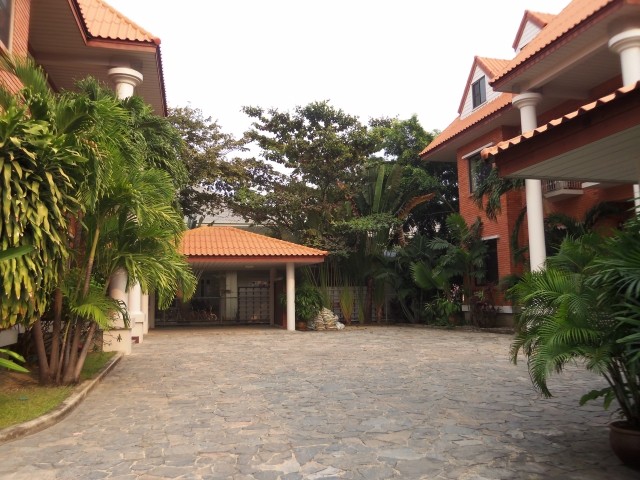 บ้านให้เช่า สุขุมวิท 49  ในทองหล่อ รูปที่ 14