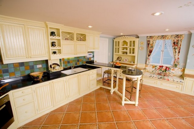 บ้านให้เช่า สุขุมวิท 107 ใกล้บีทีเอสแบริ่ง รูปที่ 3