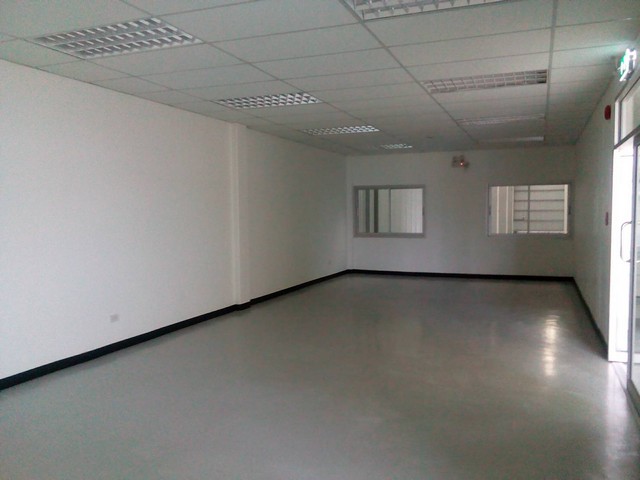 Warehouse for rent 5850 sqm.Wang Noi, Ayutthaya images 2