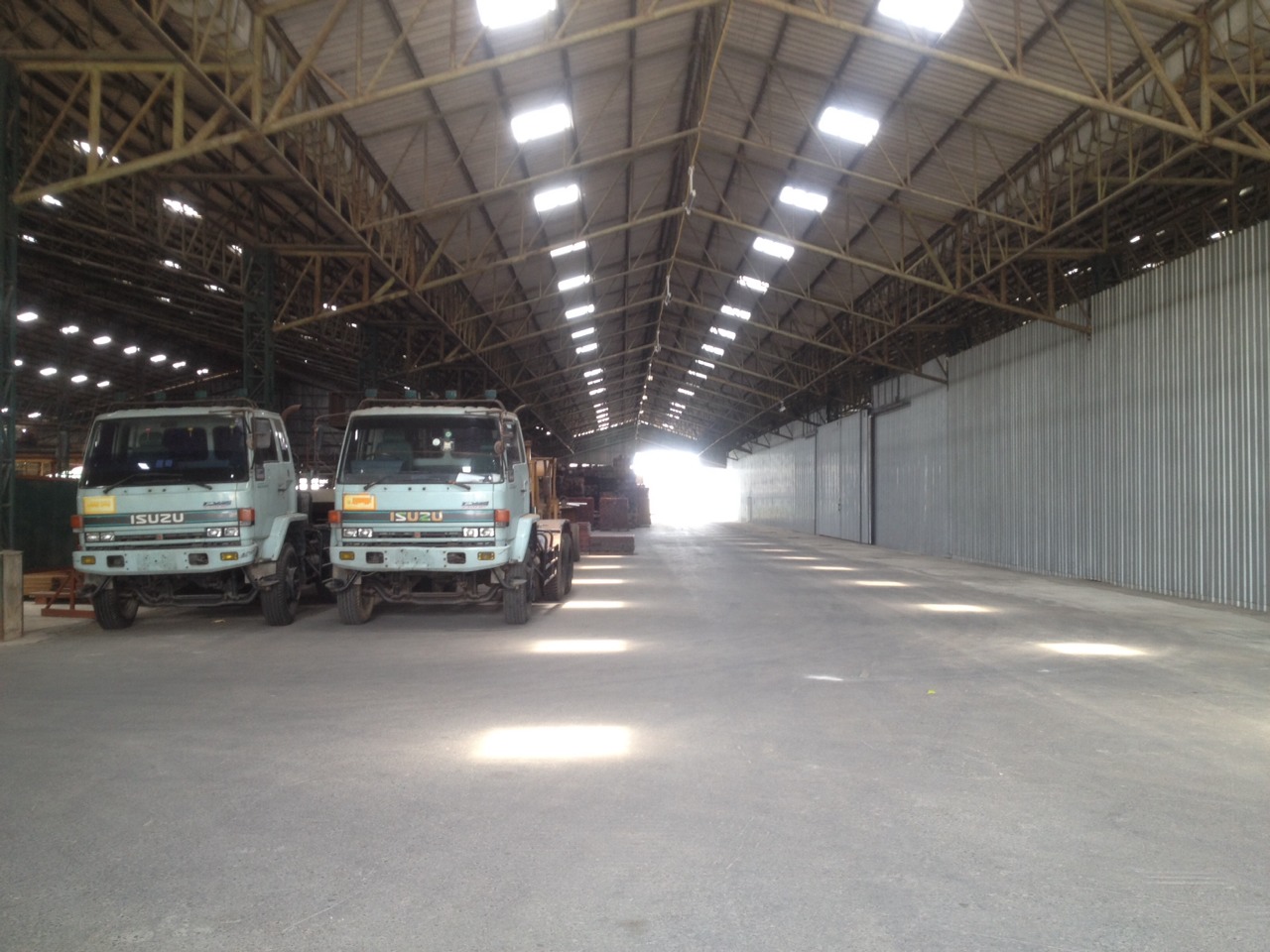 โกดังให้เช่า ปทุมธานี 3715 ตรม เมืองปทุมธานี 