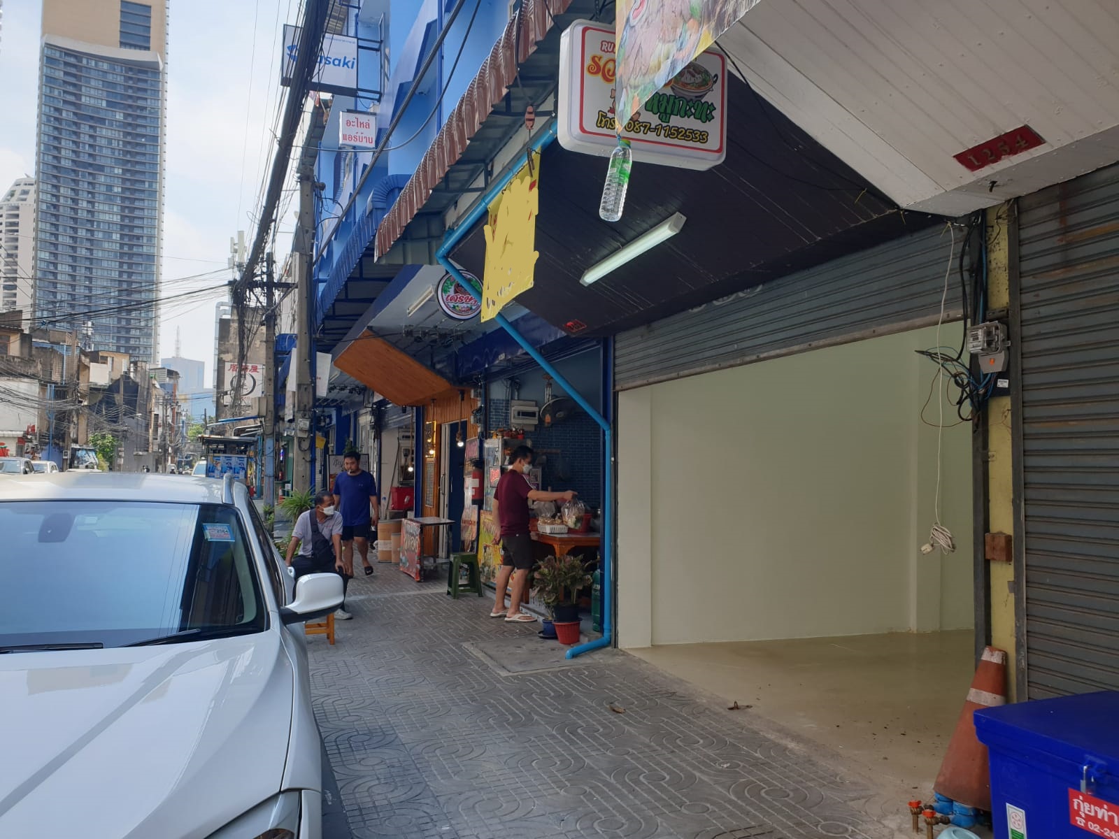  ให้่เช่าอาคารพาณิชย์  ใกล้เอ็มโพเรียม สุขุมวิท 22 Shophouse for rent on Sukhumvit 22.1