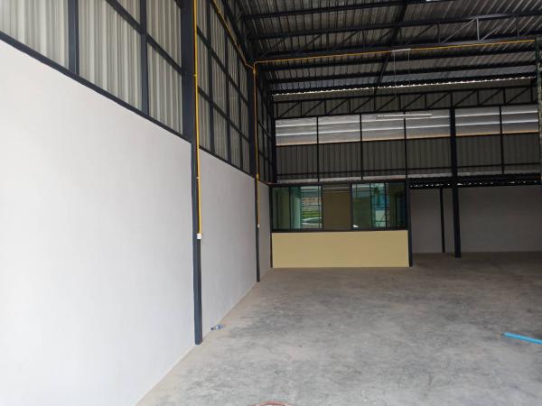 โกดังให้เช่า 300 ตรม ใกล้ตลาดไอยรา คลองหลวง ปทุมธานี รูปที่ 1