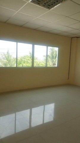          โกดัง โรงงาน ให้เช่า สามโคก จ.ปทุมธานี 50,000บาท11