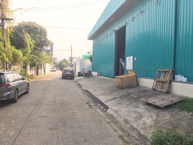  Warehouse for rent Lat Phrao 650 sqm. images 1