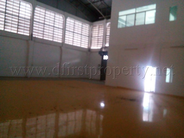 โรงงาน โกดัง ให้เช่า 400 ตรม.พร้อมออฟฟิส ย่านลำลูกกา รูปที่ 0