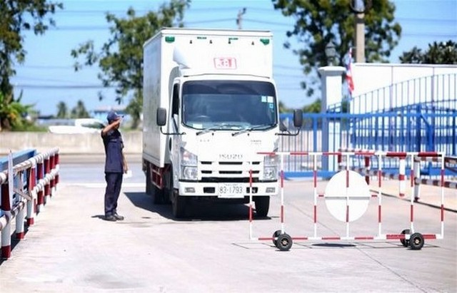 โกดัง ให้เช่า  2500  ลาดหลุมแก้ว จ.ปทุมธานี  รูปที่ 1