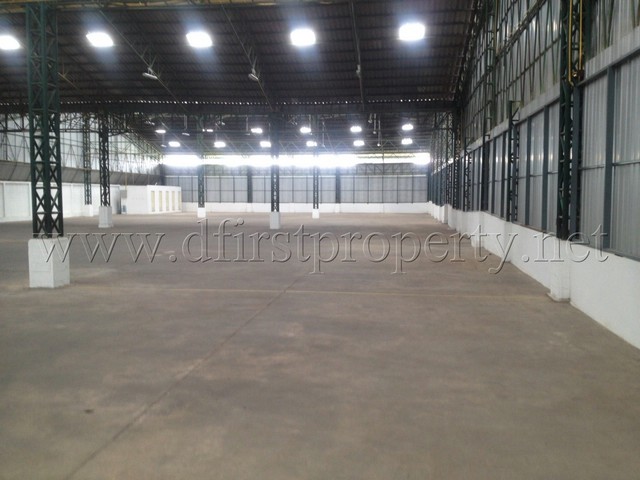 Warehouse for rent 3660 sq.m.Bang Poon, Pathumthani.  images 0