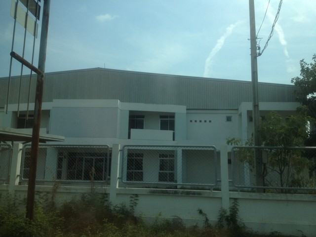   Factory for rent 2100 sq.m. in Hi-Tech Industrial Estate images 1
