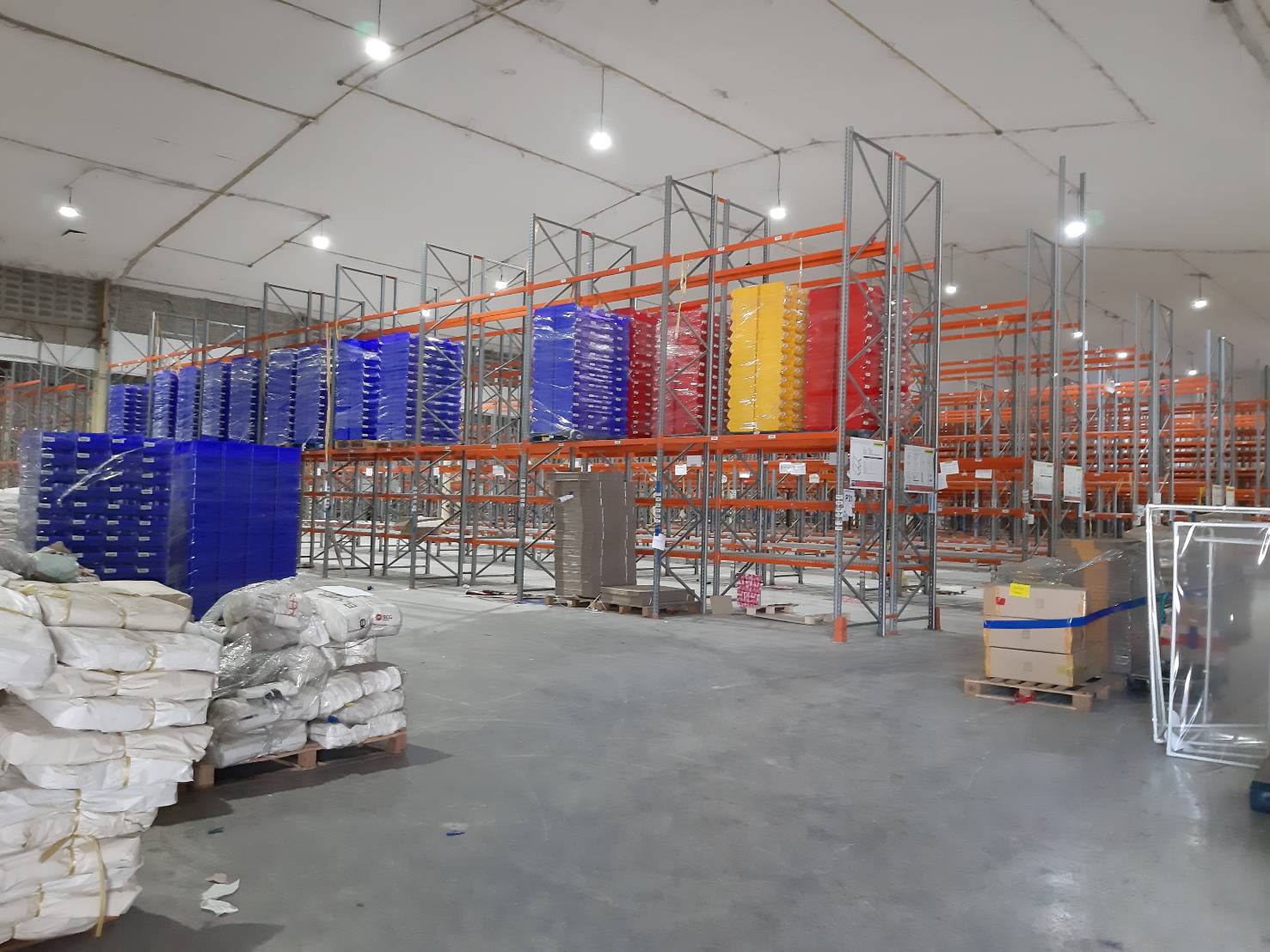   โกดังให้เช่า 8,000 ตรม บางนา-ตราด กม4 พื้น ยก13