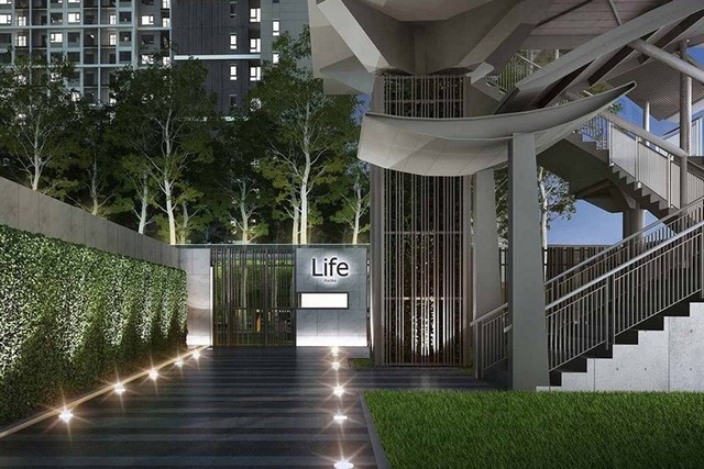 Life Asoke rent/sale near MRT images 1