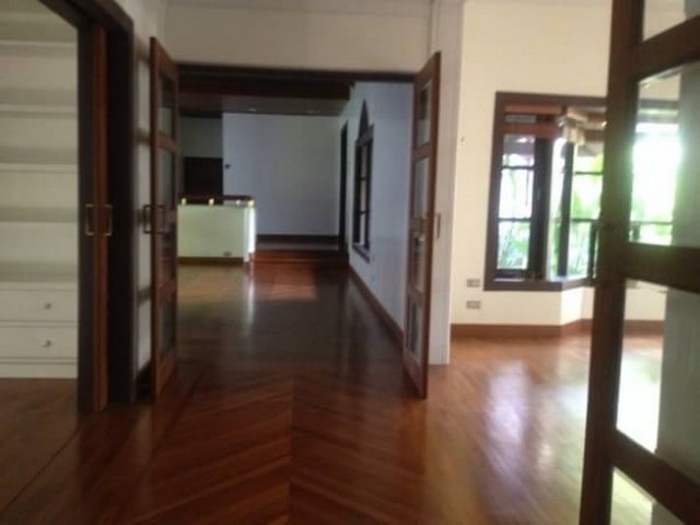 บ้านให้เช่า ย่านเอกมัย พื้นที่ 1 ไร่   รูปที่ 2